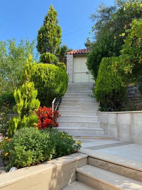 Day, Garden, Garden view