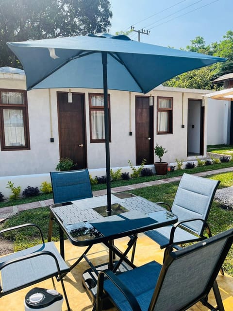 Hostal Gautamas Guest rooms, hostal para viajeros,backpackers hostel Bed and Breakfast in State of Morelos