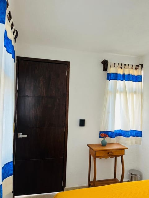 Hostal Gautamas Guest rooms, hostal para viajeros,backpackers hostel Bed and Breakfast in State of Morelos