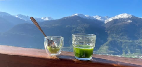 Balcony/Terrace, Mountain view, Breakfast