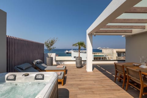 Day, View (from property/room), Seating area, Sea view, sunbed