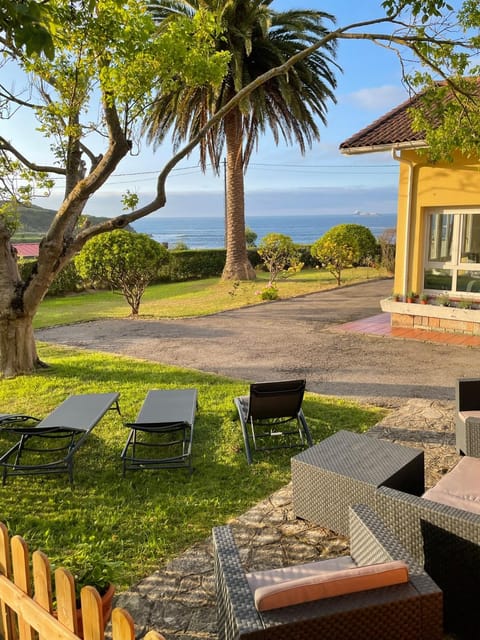 Garden, Sea view