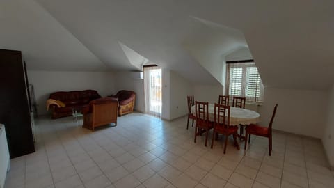 Living room, Seating area, Dining area