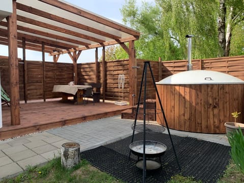 BBQ facilities, sunbed