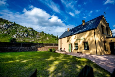 Property building, Natural landscape, Mountain view