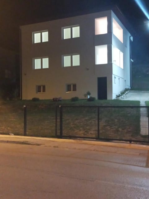 Apartmani Mušinbegović1 Apartment in Federation of Bosnia and Herzegovina