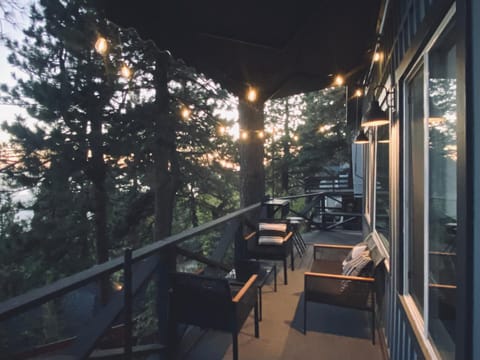 Patio, Natural landscape, View (from property/room), Balcony/Terrace, Seating area