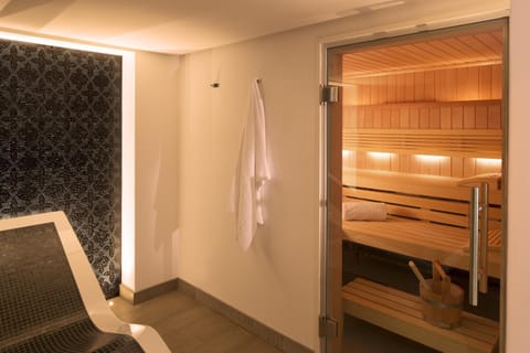 Sauna, Spa and wellness centre/facilities