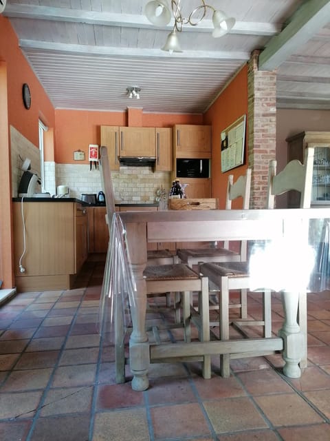 Rainbow Lodge House in Flanders