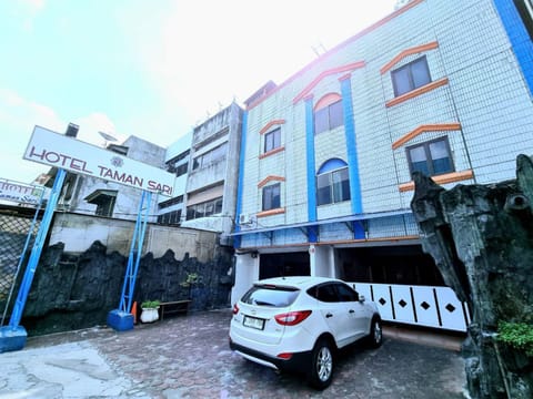 Property building, Location, Parking