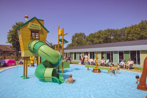 Camping Marvilla Parks Kaatsheuvel - Roan Campground/ 
RV Resort in North Brabant (province)