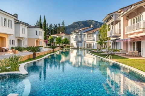 Property building, Pool view, Swimming pool