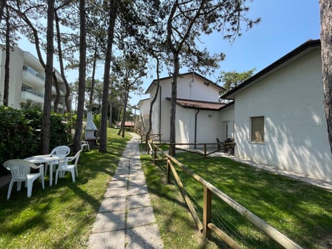 Natural landscape, Garden, Garden view