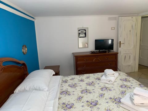 TV and multimedia, Bedroom