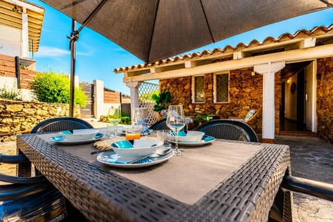 Patio, Lunch, Lunch