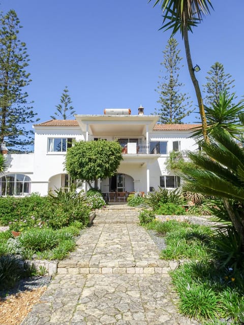 Property building, Spring, Day, Garden, Garden view