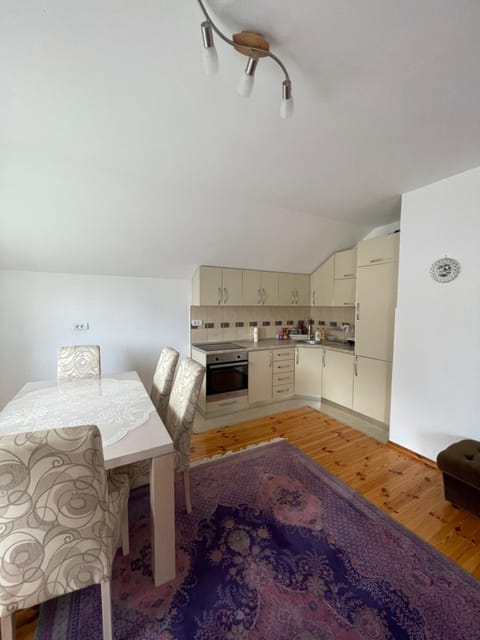 Mariner House Apartment in Montenegro