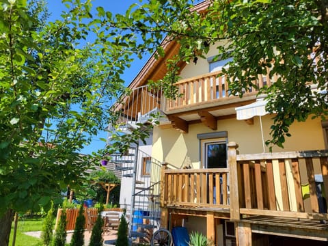 Property building, Balcony/Terrace