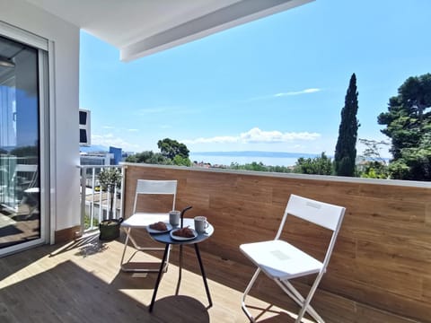 Day, View (from property/room), Balcony/Terrace, Balcony/Terrace, Seating area, Sea view