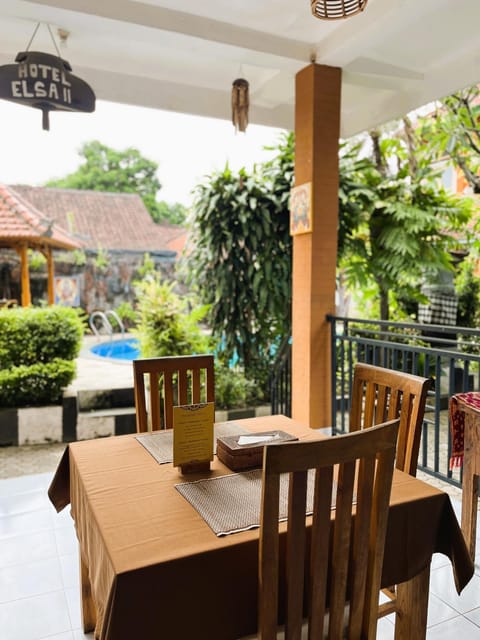 Property building, Restaurant/places to eat, Lobby or reception, Breakfast, Breakfast