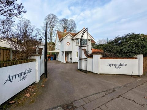 Arrandale Lodge Bed and Breakfast in Norwich