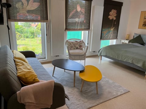 Living room, Bedroom