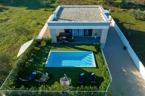 Property building, Patio, Garden view, Swimming pool