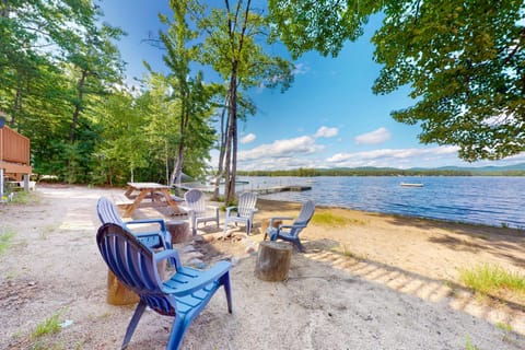 Leavitt Bay Shores House in Freedom