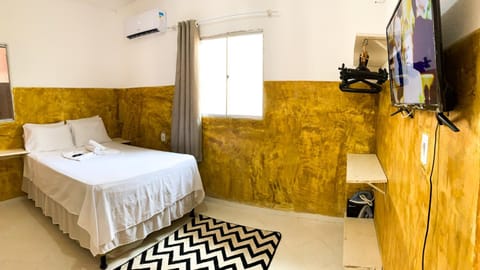 Bed, Bedroom, air conditioner