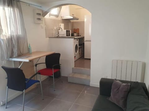 APPARTEMENT SYMPATHYQUE Apartment in Paris