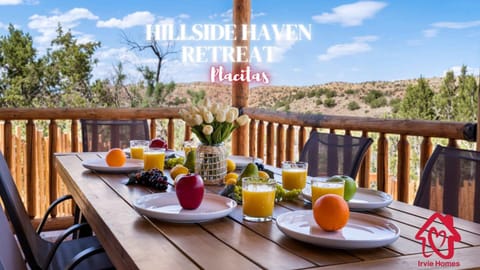 Hillside Haven Retreat - A Placitas Irvie Home House in New Mexico