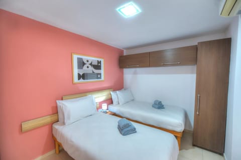 Comfortable 2bedrooms in Paceville, balcony JPOR1-3 Apartment in Saint Julians