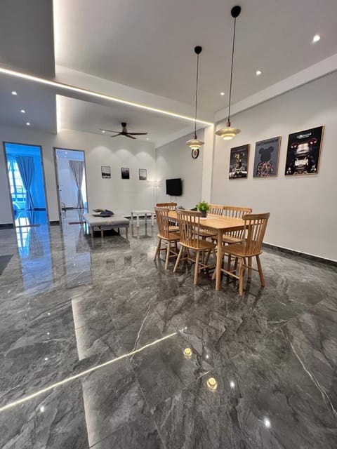 Living room, Seating area, Dining area