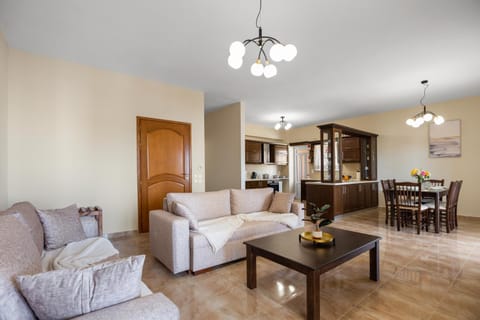 Patelakis Apartment near the Beach Apartment in Chania