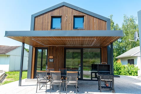 Property building, Balcony/Terrace