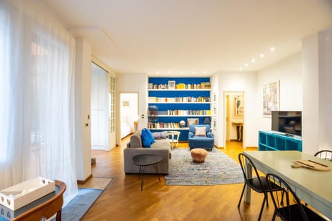 Communal lounge/ TV room, TV and multimedia