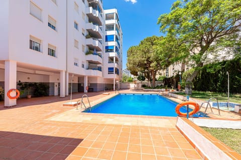 797 HOLIDAY RENTALS- Apartamento en Torremolinos para 7 con vistas al mar Apartment in Torremolinos