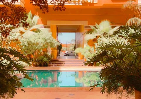 Property building, Garden, Garden view, Pool view, Swimming pool