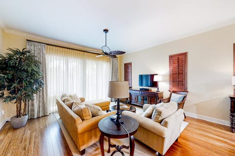 The Cottages at Naples Bay Resort Apartment in Naples