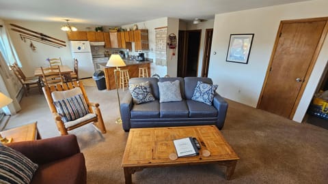 205-F Buffalo Ridge House in Wildernest