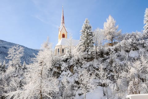 Winter, Landmark view