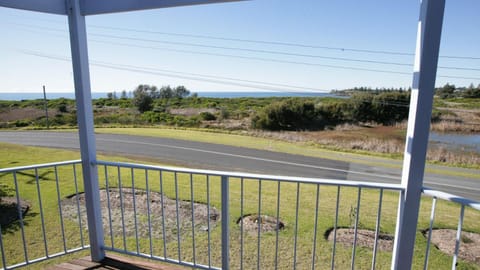 Natural landscape, View (from property/room), Balcony/Terrace, Sea view