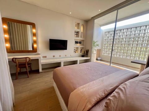 Blanca8 Coliving Canggu Bed and Breakfast in North Kuta