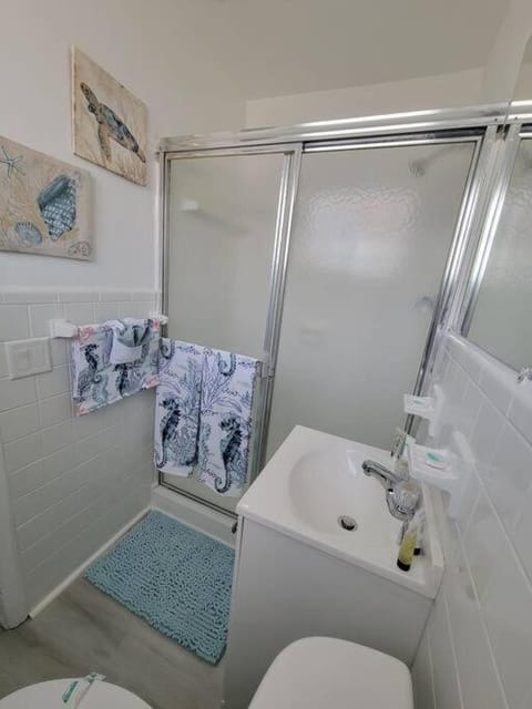 Sol Miami # 2 with free parking Apartment in Coconut Grove