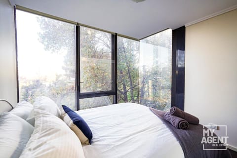 Bed, Bedroom, wardrobe