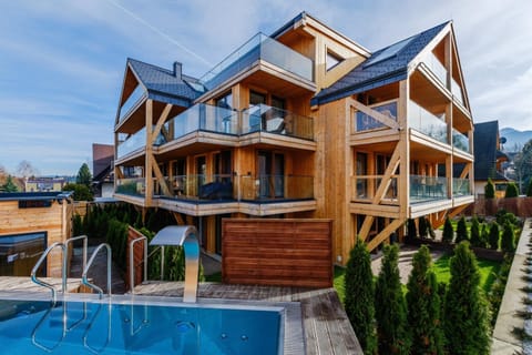 Property building, Day, Sauna, Pool view, Swimming pool