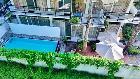 Property building, Garden, View (from property/room), Balcony/Terrace, Garden view, Pool view, Swimming pool