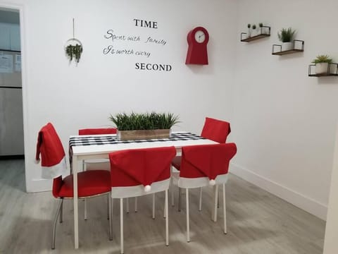 My lovely home in Miami 15 minutes from the Beach Apartment in Coconut Grove