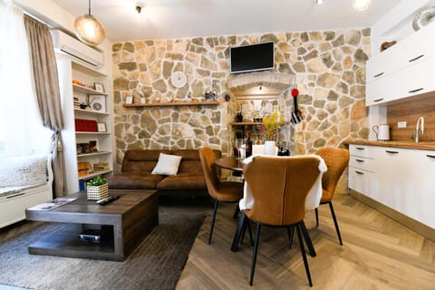 Madona di Sinj Apartment in Split-Dalmatia County