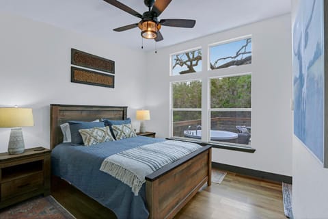 Marathon at the Bend House in Wimberley